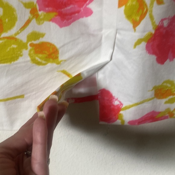 {ANN TAYLOR} ~ 10P ~ Floral ~ lined ~ and like new! - Picture 4 of 8